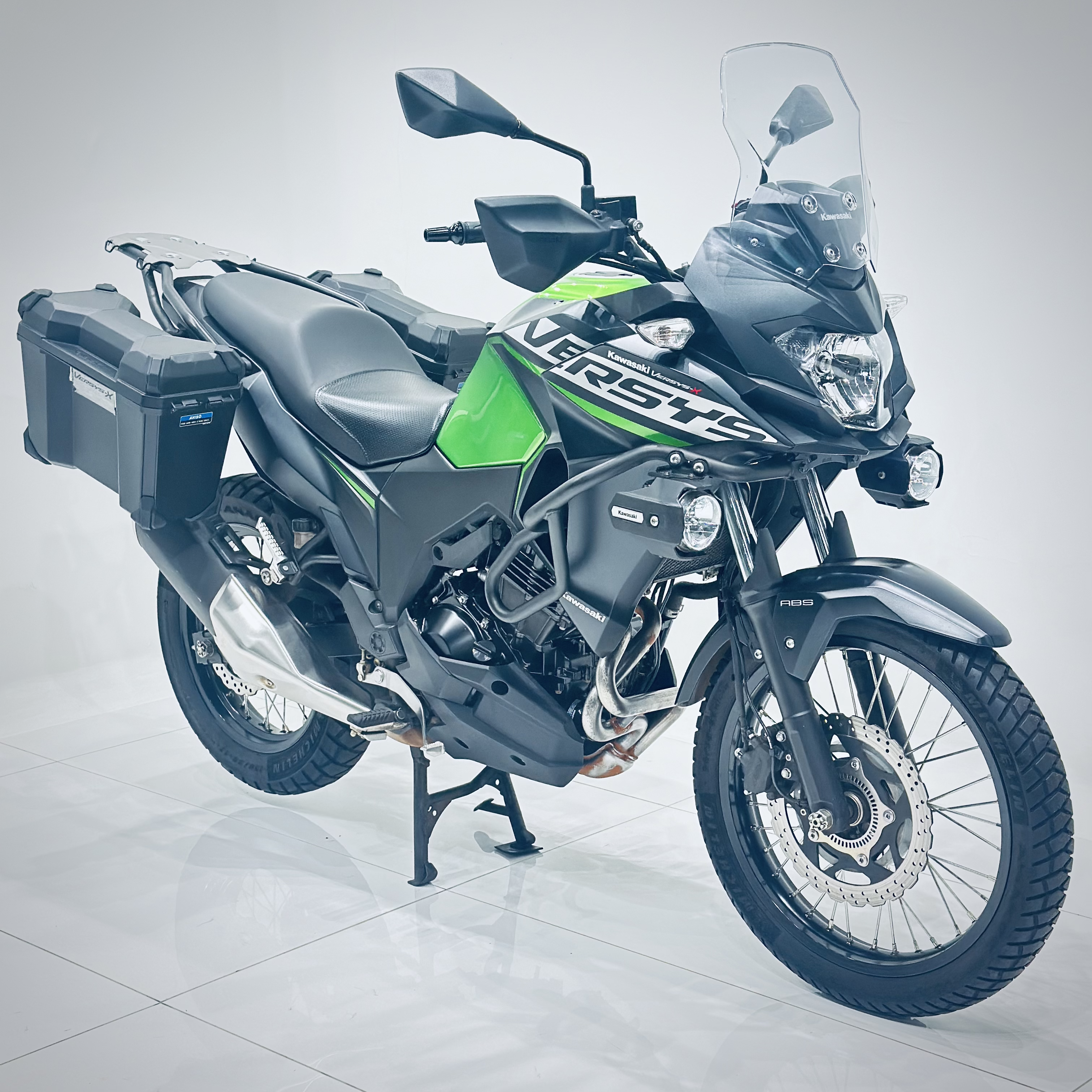 VERSYS X 300 TR 2022