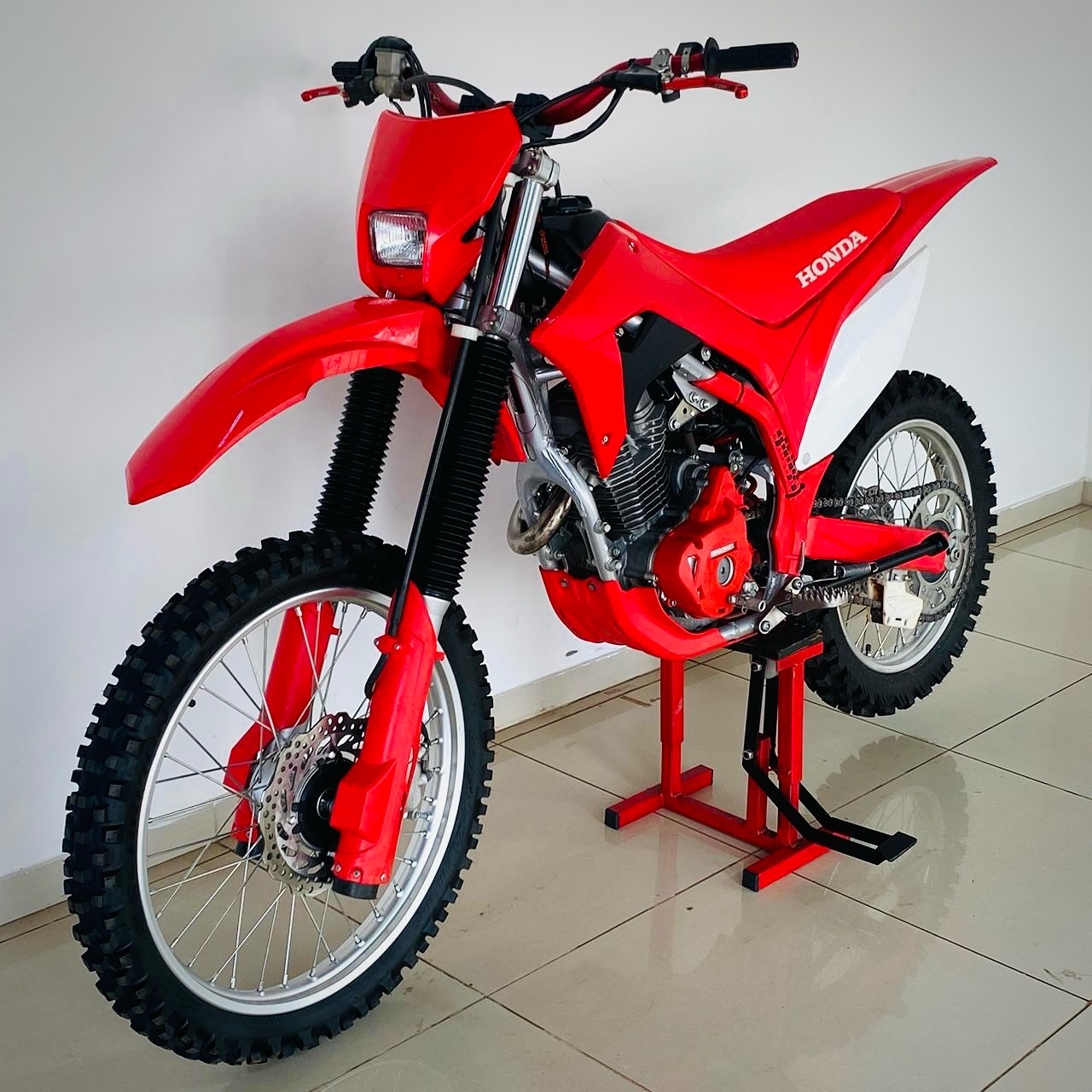 HONDA CRF 250 2023