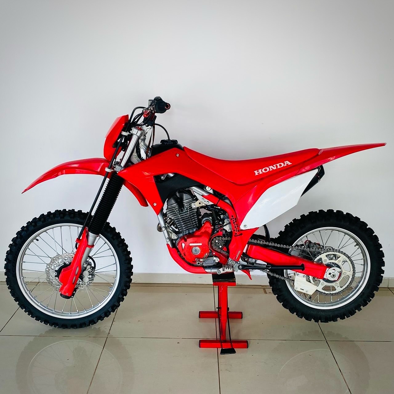 HONDA CRF 250 2023