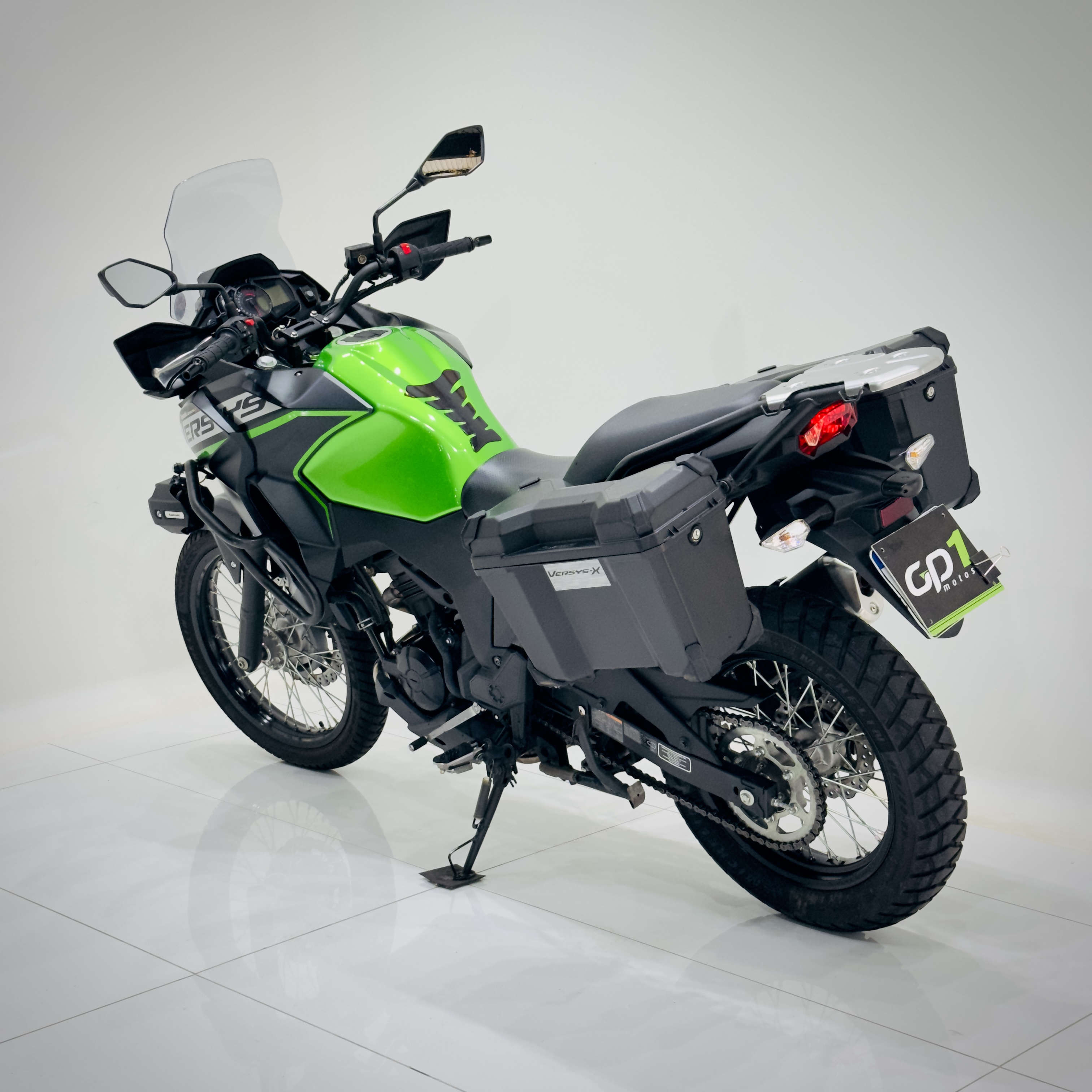 VERSYS X 300 TR 2022 VERDE