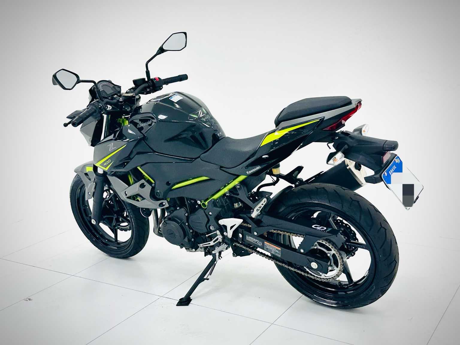 SEMINOVOS Z400 2023