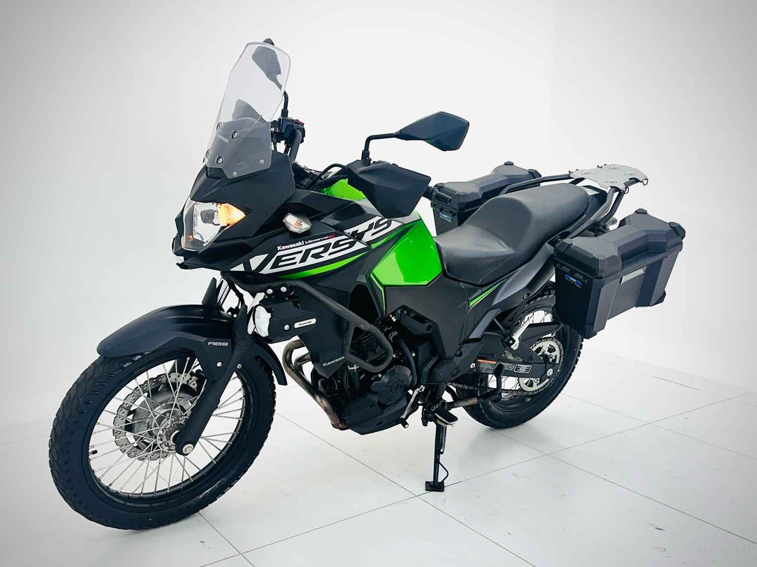 SEMINOVOS KAWASAKI VERSYS X 300 TR 2024